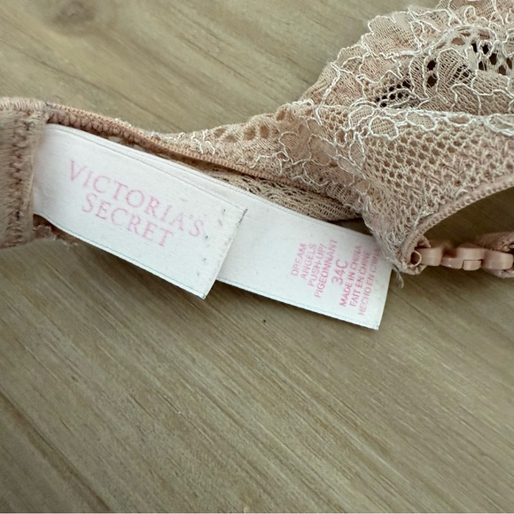 Elegant Cream Lace Bra - Victoria’s Secret Dream Angel Push-Up Bra 34C - Tan - Picture 3 of 3